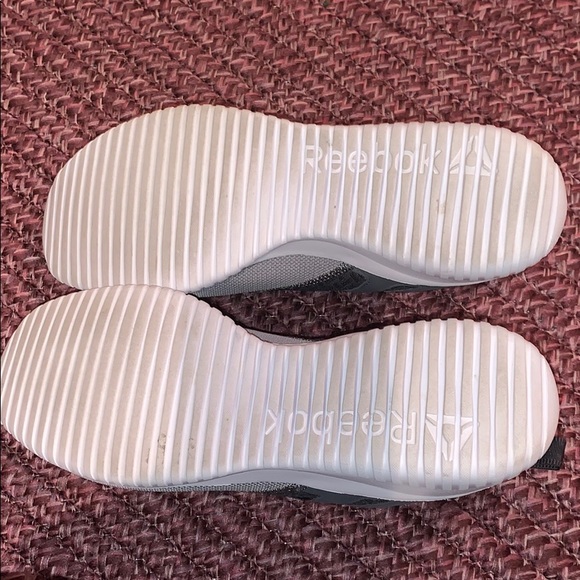 Reebok tennis shoes 👟 - Picture 4 of 6